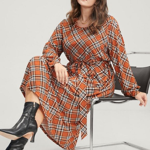 Tartan Plaid Round Neck Pocket - Picture 8 of 8